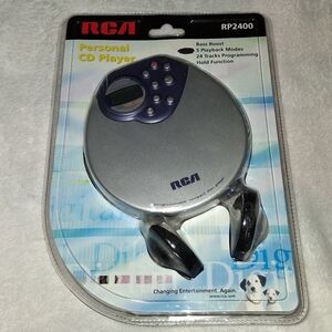 New 2001 RCA Portable CD Player & Headphones Vintage